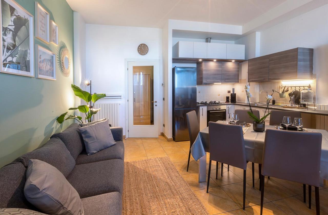 Cavour Elegante Loft In Centro Lägenhet Macerata Exteriör bild